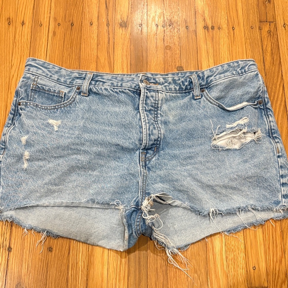 Old Navy Light Blue Distressed Jean Shorts